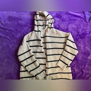 Rewind - XL Open-Hooded Cardigan